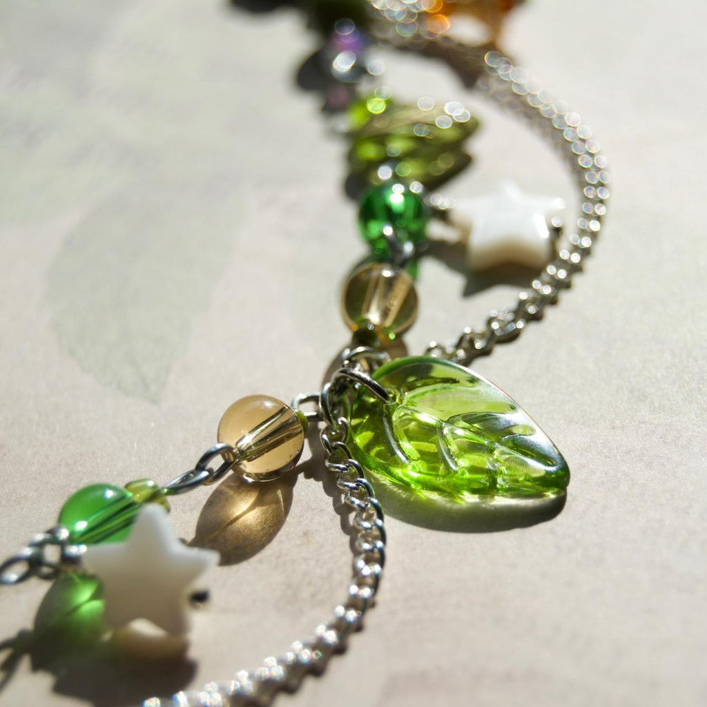 green leaf necklace