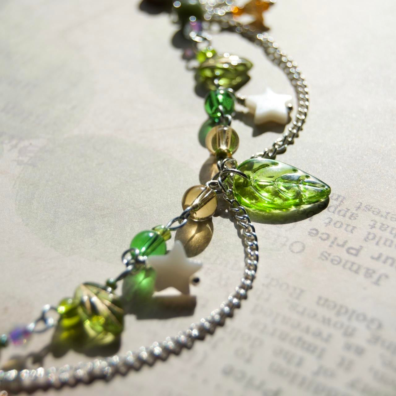 green leaf necklace